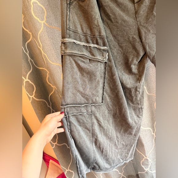 Anthropologie wide leg sweatpants - Picture 3 of 7